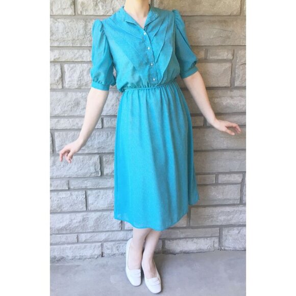 Breezy Blue Vintage Button Down Sunday Dress - Picture 1 of 3